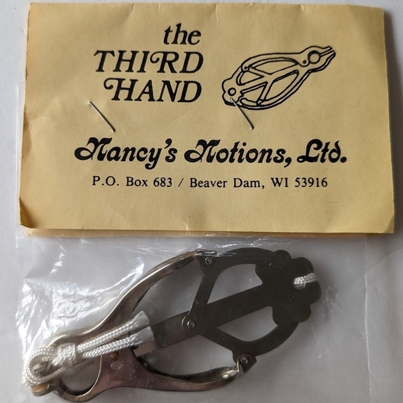 THIRD HAND Nancy's Notions Sewing Hemming Clamp Tool Bontage Retro Handcrafts - Picture 9 of 10
